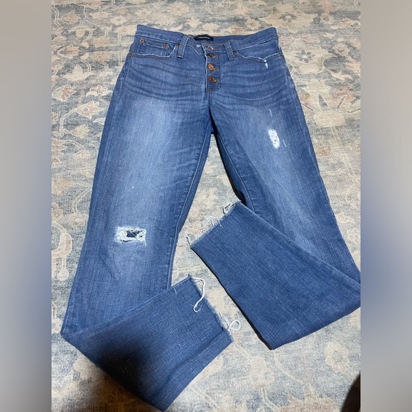 J. Crew Denim - J. Crew 9 inch high rise toothpick jeans distressed size 27